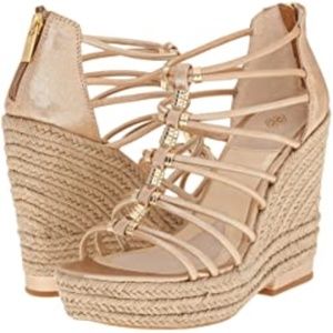 Isola | Gray Strappy Wedges size 9